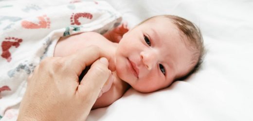 Life with a Newborn: 4 Rules to Set for Visitors 